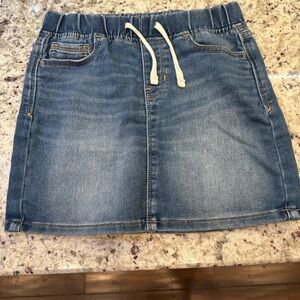 EUC GAP Blue Denim Kids Skirt with Drawstring, girls size Medium